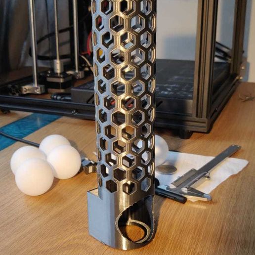 Picture 4.jpeg Pingpong ball wall holder